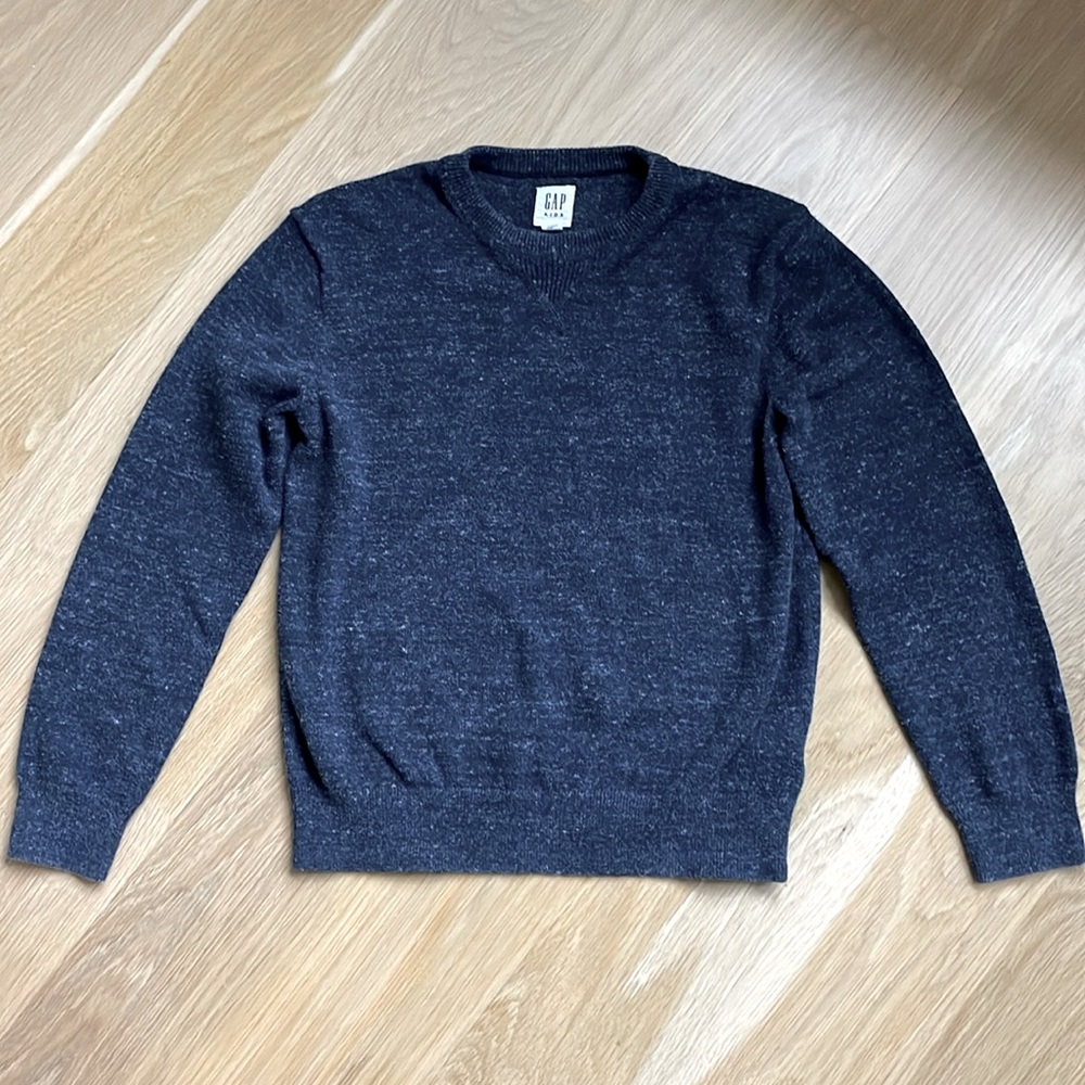Gap boys sweater